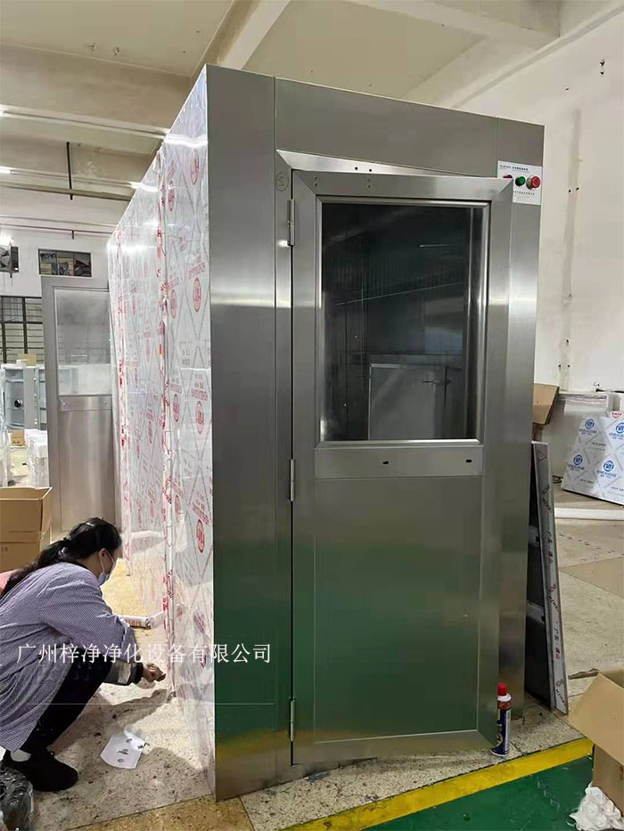 風淋室可能會遇到各種問題，影響風淋室正常運作和潔凈室的整體環境。