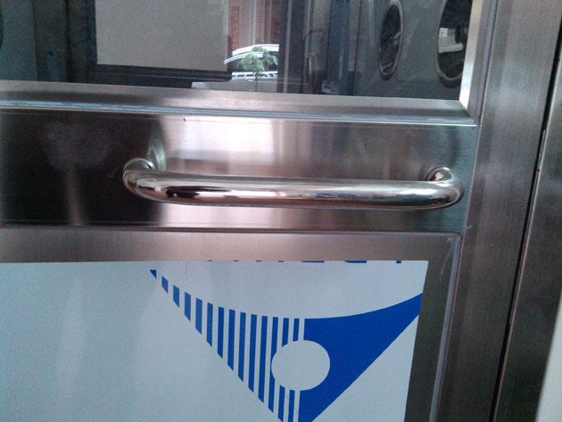 風淋室門拉手安裝 風淋室門拉手安裝